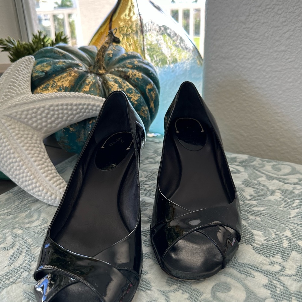 J Vincent black patent leather peep toe with kitten heel